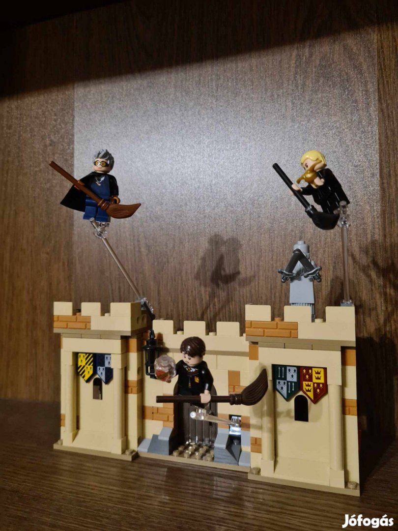 LEGO Harry Potter - Roxfort - Az első repülőlecke (76395)