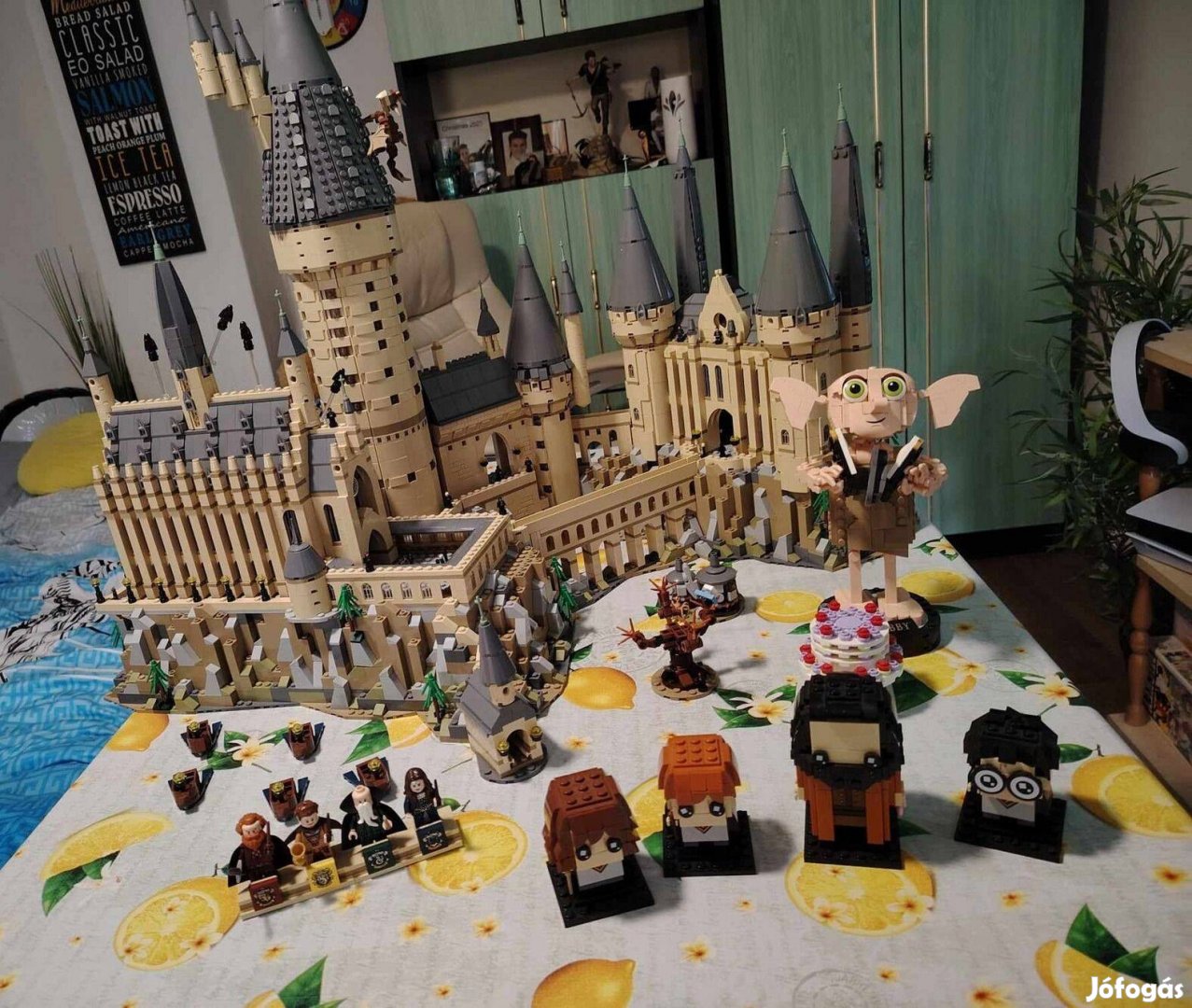 LEGO Harry Potter - Roxfort kastély (71043) + Ajándék szettek