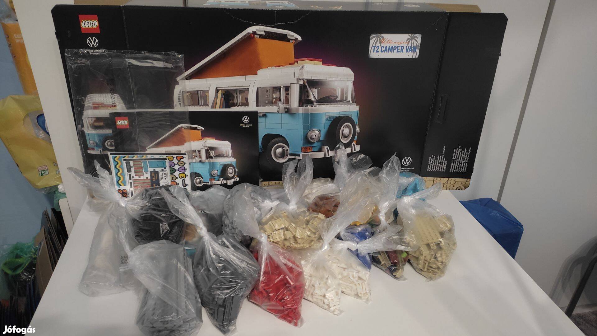 LEGO Icons - Creator Expert 10279 - Volkswagen T2 - dobozos, újszerű