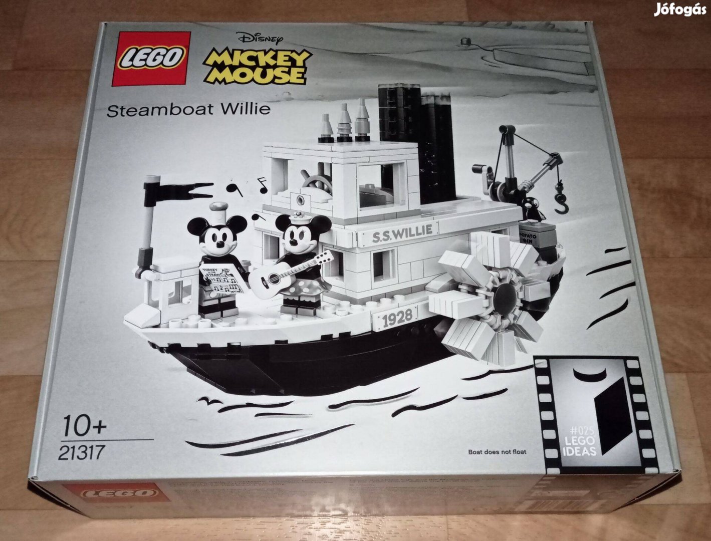 LEGO Ideas, Licensed: 21317 - Steamboat Willie