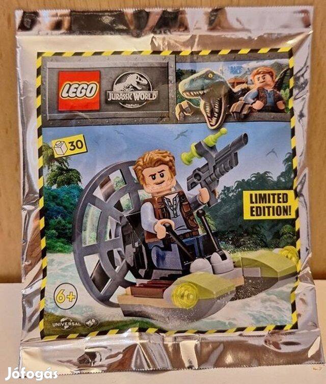 LEGO Jurassic World 122220 Owen with Airboat