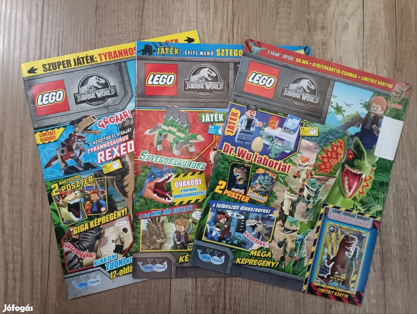LEGO Jurassic World újságok