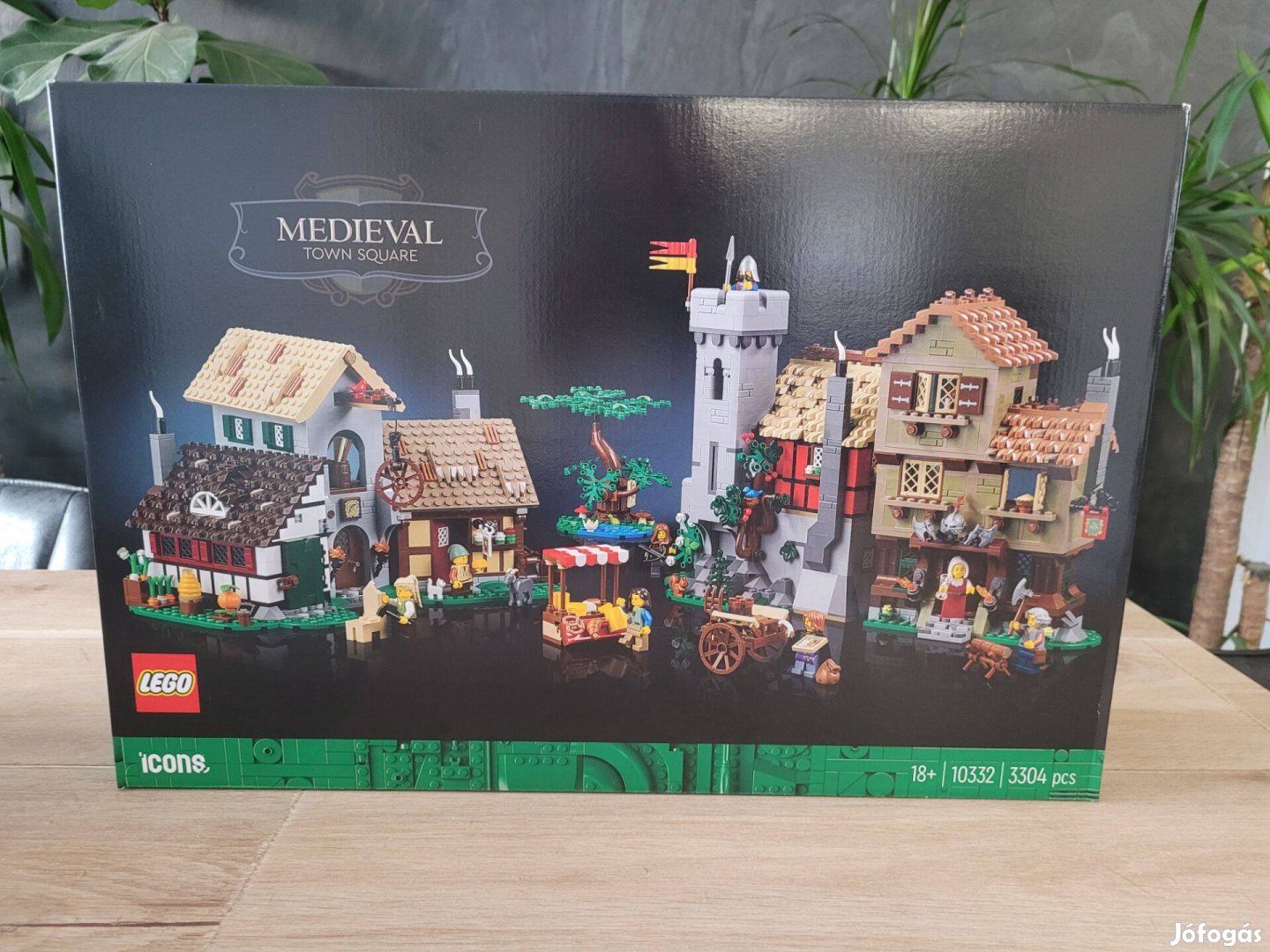 LEGO Középkori város főtere 10332