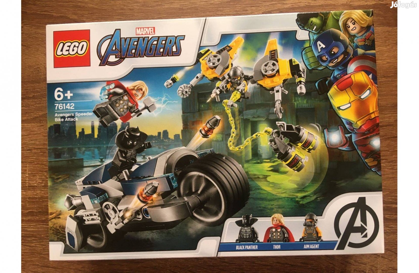 LEGO Marvel Super Heroes Bosszúállók Speeder biciklis támadás (76142)