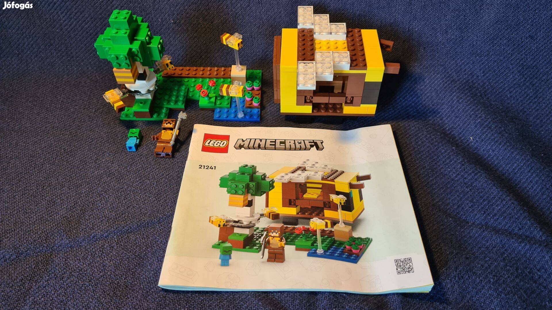 LEGO Minecraft 21241 A méhkaptár