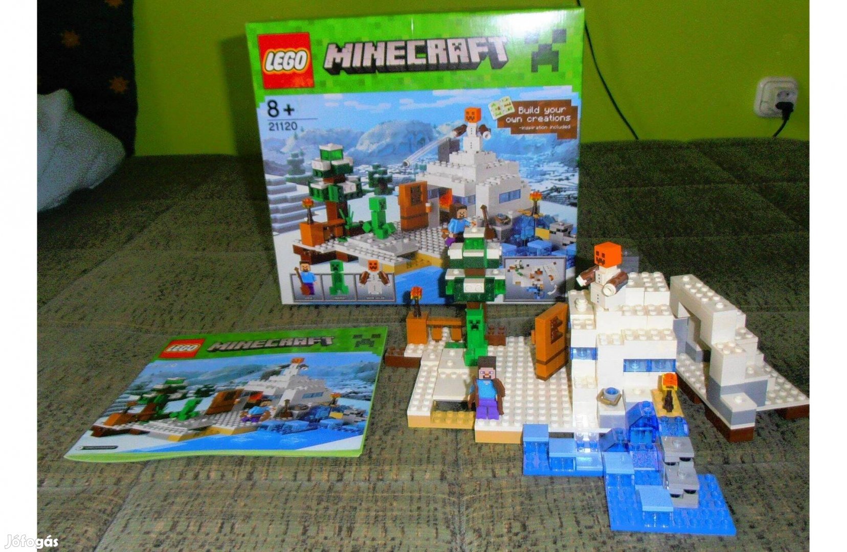 LEGO Minecraft Búvóhely a hóban 21120