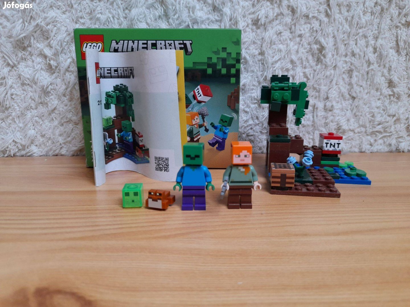 LEGO Minecraft - A mocsári kaland (21240)