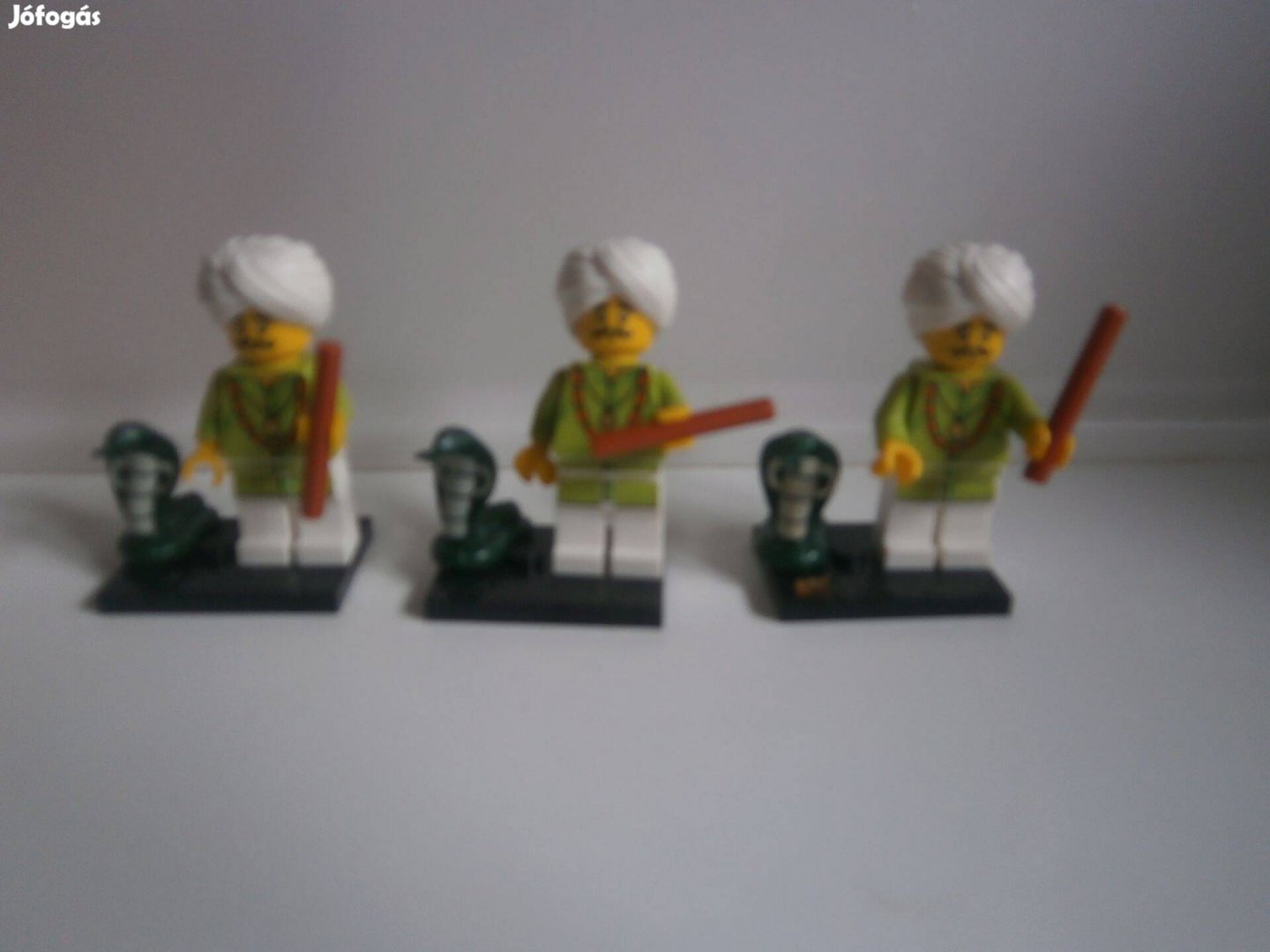 LEGO Minifigura Kígyóbűvölő
