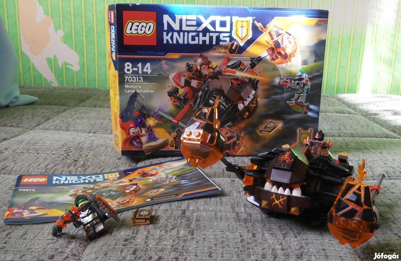 LEGO Nexo Knights Moltor lávazúzója 70313 + Ajándék könyv