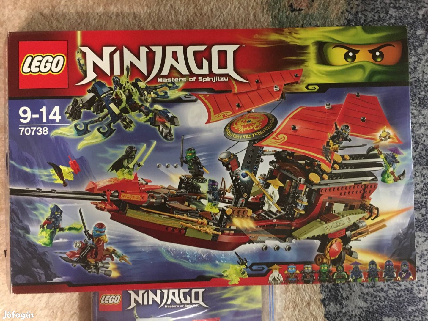 LEGO Ninjago 70738 A sors Adománya utolsó repülése dobozában