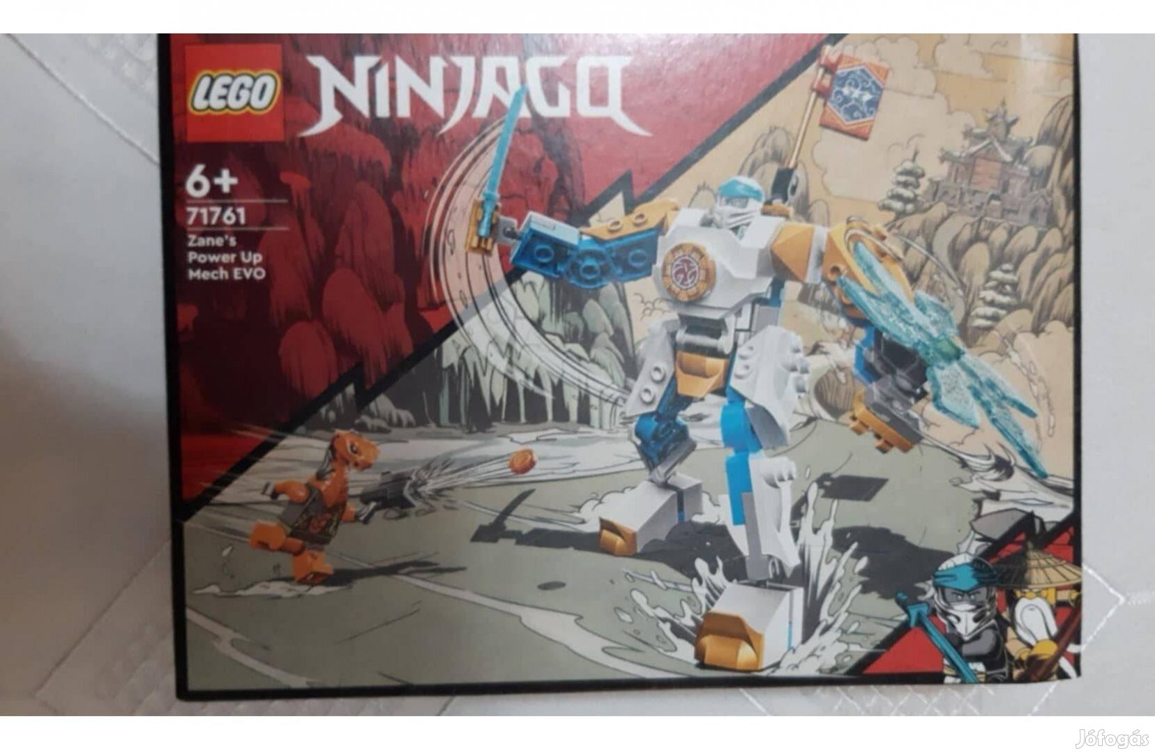 LEGO Ninjago bontatlan új