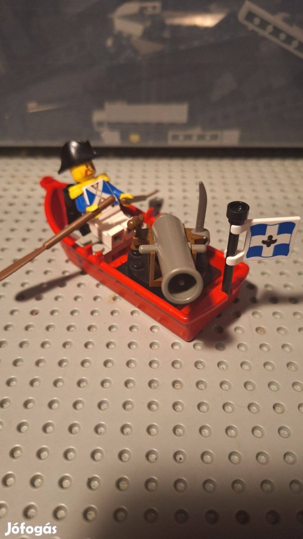 LEGO Pirates 6245 harbor sentry