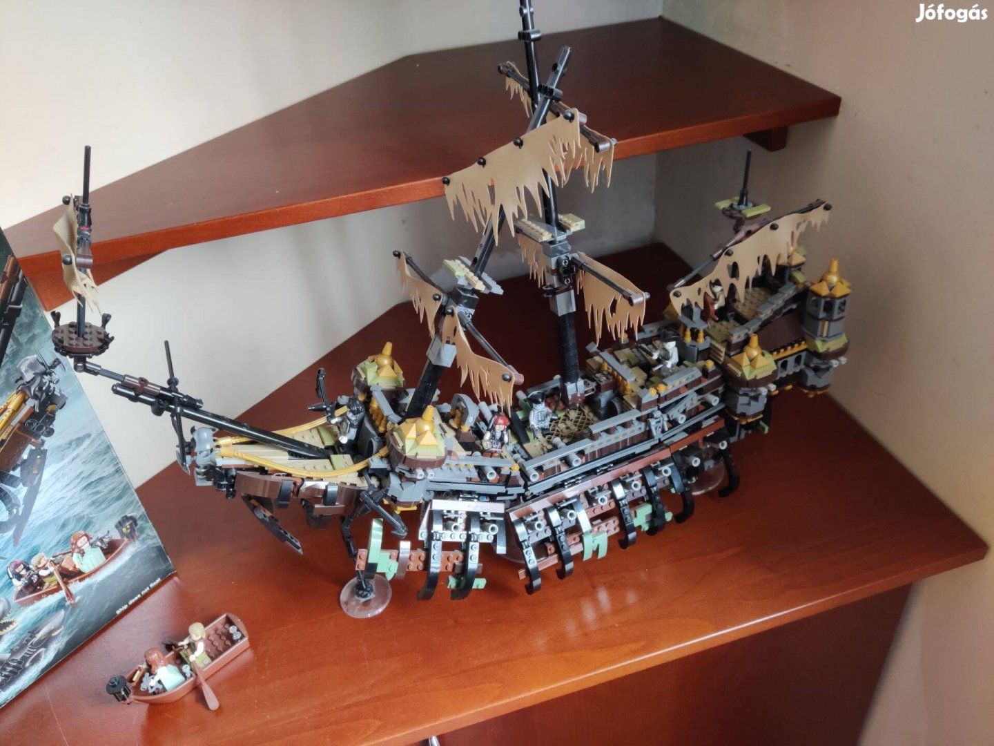 LEGO Pirates of the Caribbian 71042 Silent Mary, Kibontott