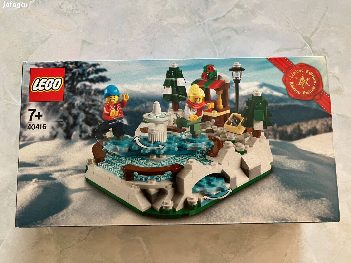 LEGO Seasonal 40416 - Karácsonyi korcsolyapálya (új, bontatlan)