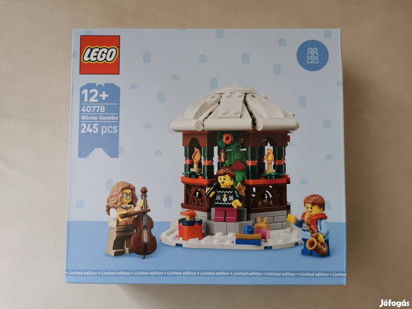 LEGO Seasonal Winter Gazebo 40778