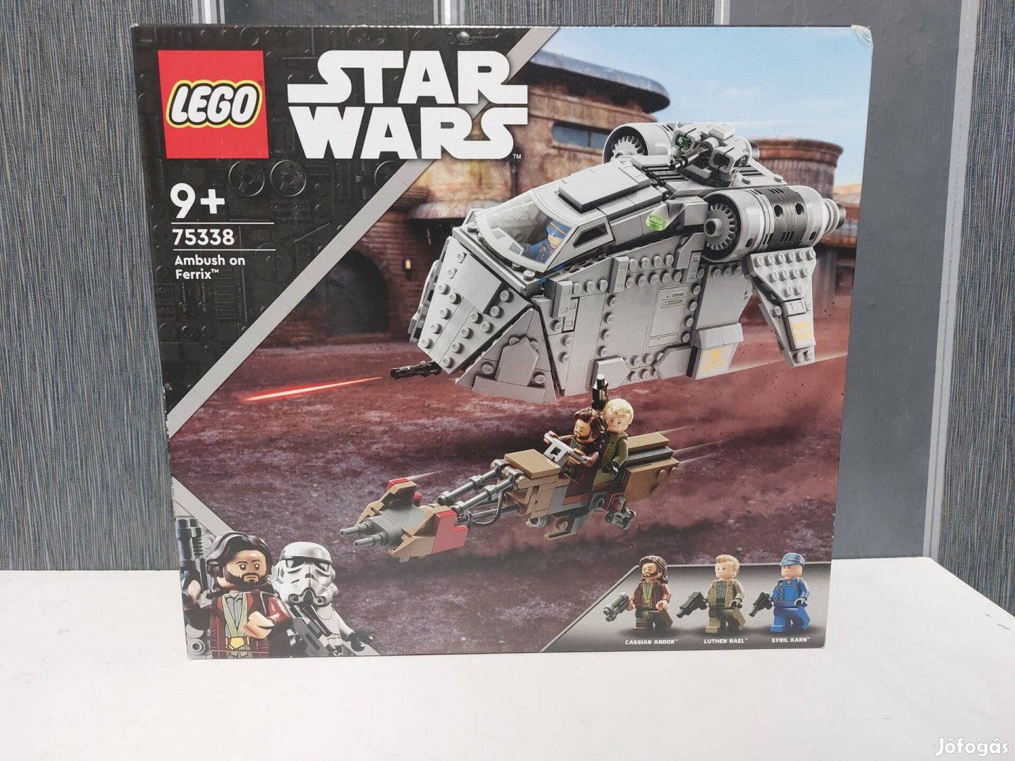 LEGO Star Wars 75338 - Rajtaütés a Ferrix-en