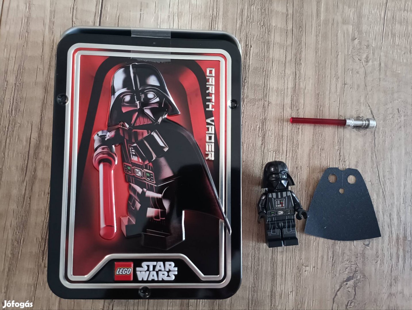 LEGO Star Wars Darth Vader fémdobozos figura