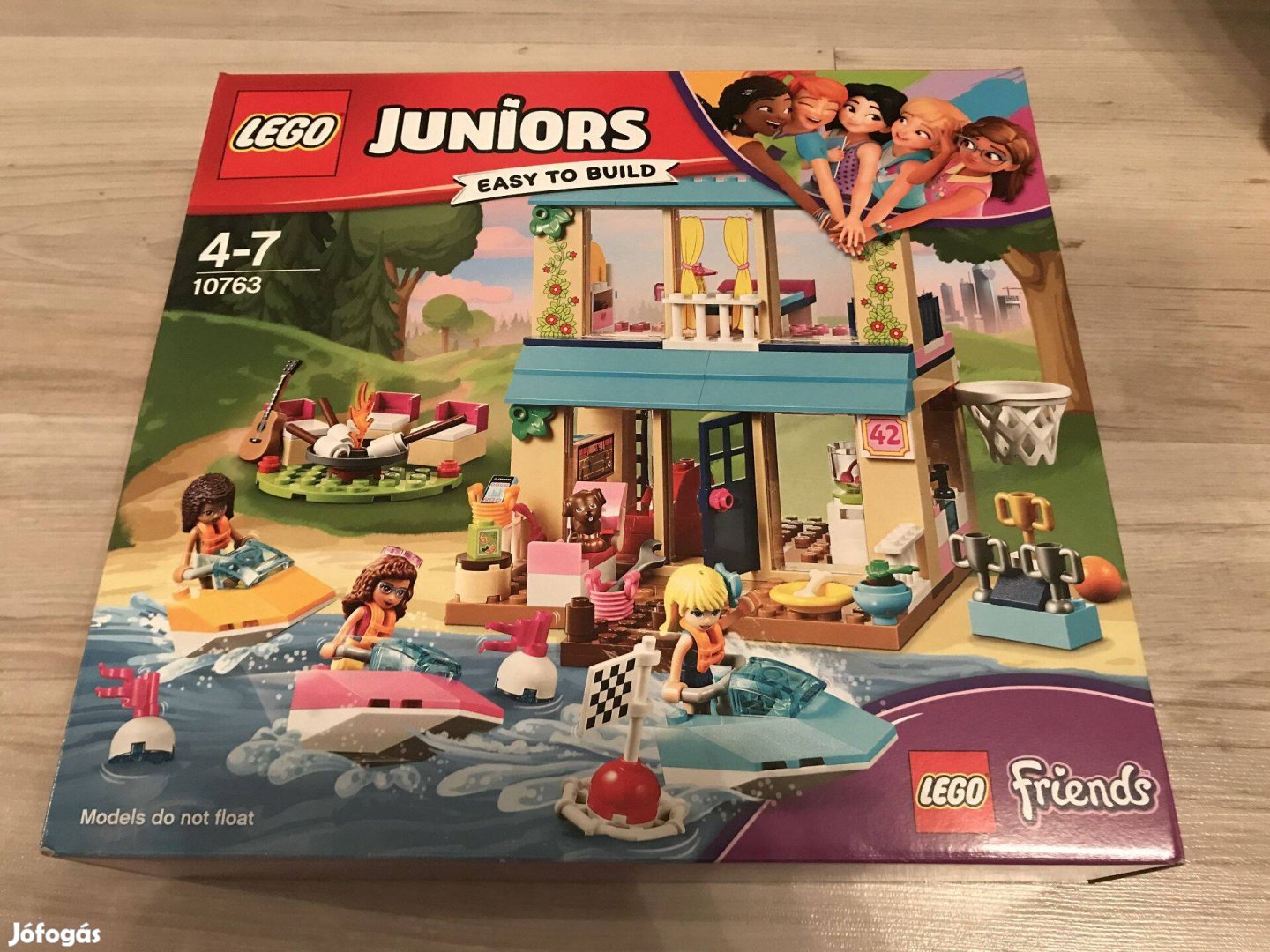 LEGO Stephanie tóparti háza 10763 - bontatlan, új