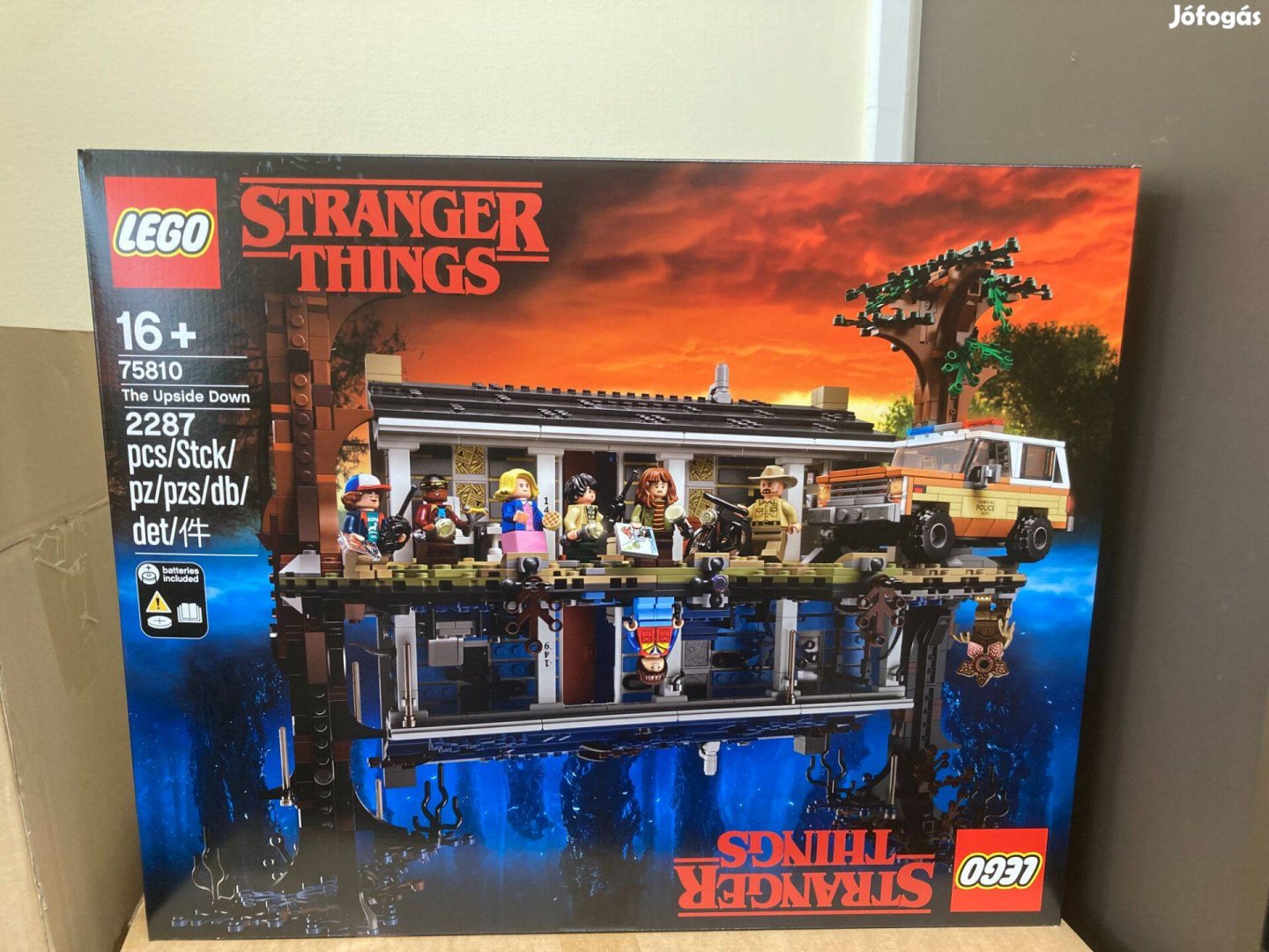 LEGO Stranger Things (75810) új és bontatlan eladó