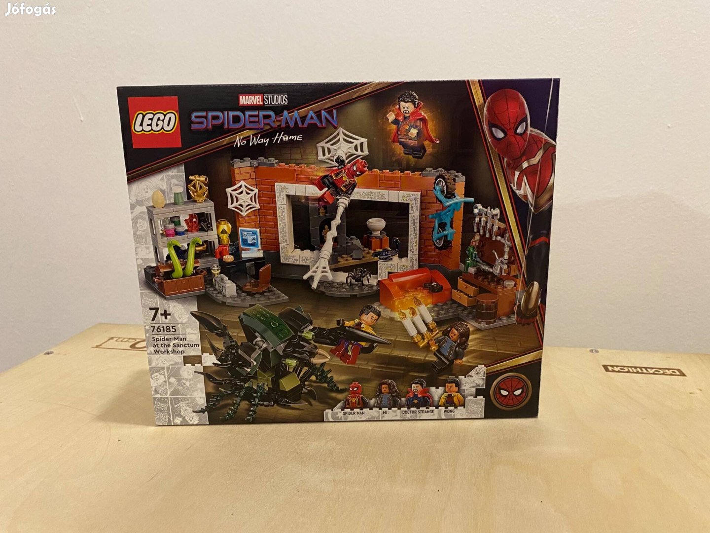 LEGO Super Heroes 76185 Pókember a Sanctum műhelynél