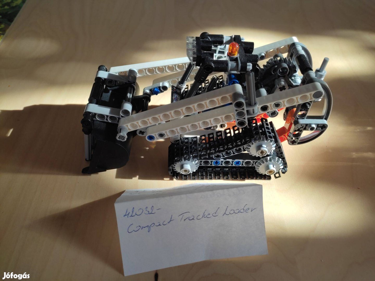 LEGO Technic 42032 - Compackt tracked loader