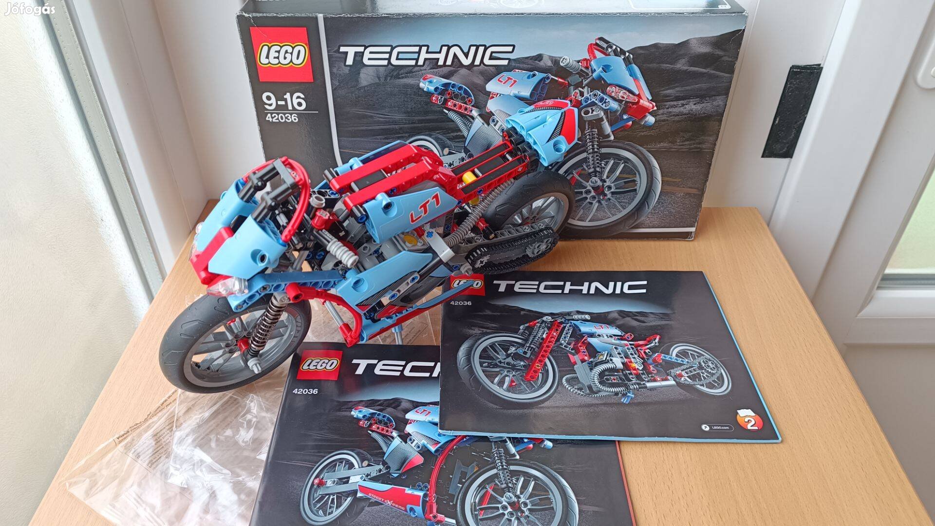 LEGO Technic 42036 Street Motorcycle