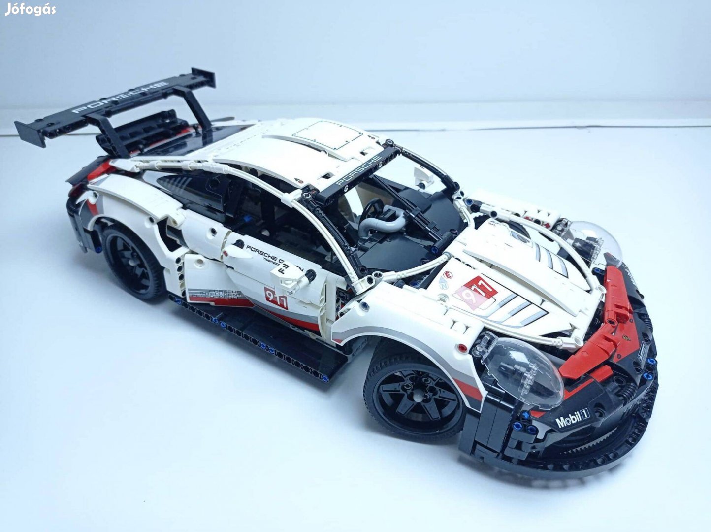 LEGO Technic 42096 Porsche 911 RSR (Használt Készlet)