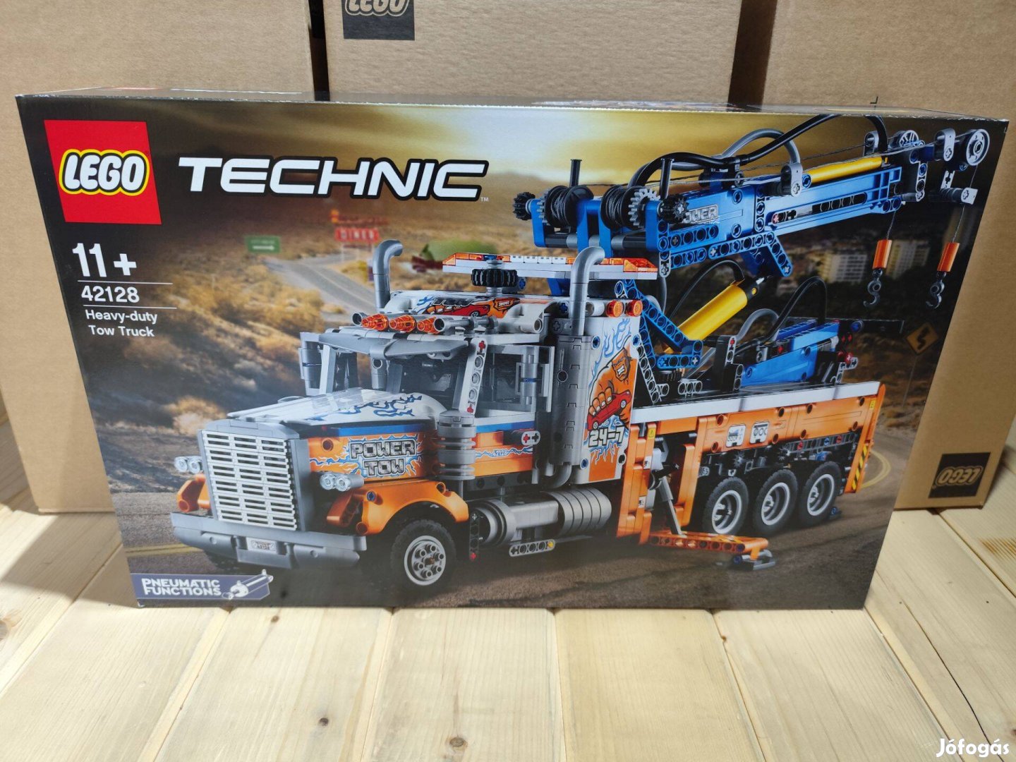 LEGO Technic 42128 Heavy-Duty Tow Truck új, bontatlan
