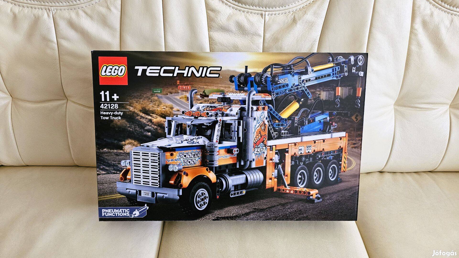 LEGO Technic 42128 Nagy Teherbírású Vontató kamion - új, bontatlan