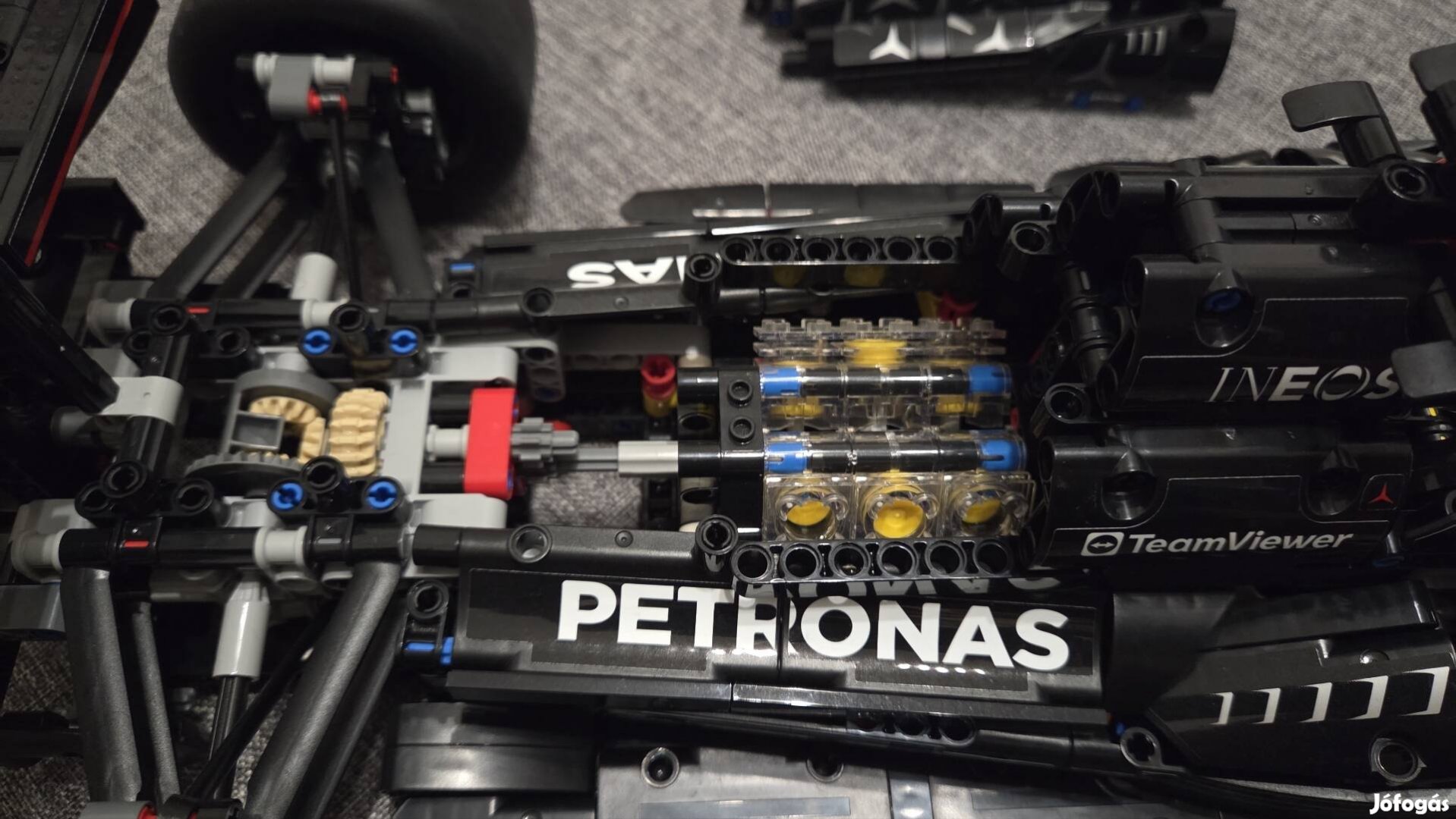 LEGO Technic 42171 - Mercedes-AMG F1 W14 E