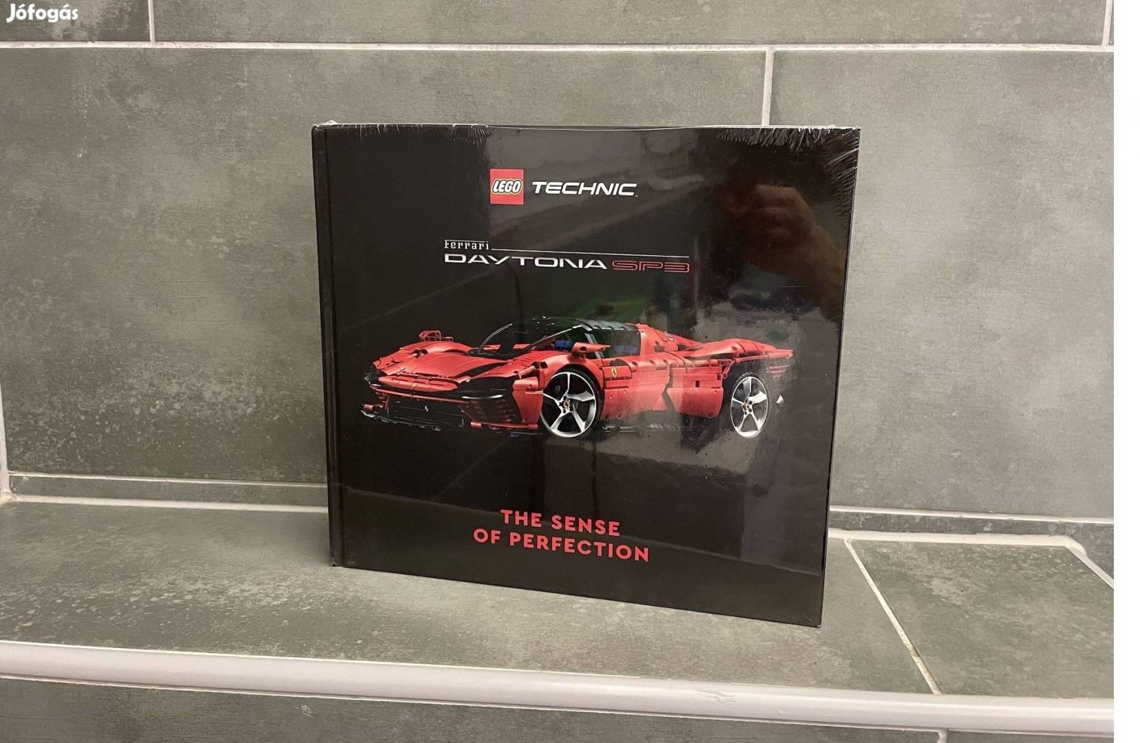 LEGO Technic 5007627 Ferrari Daytona SP3 könyv Ferrari könyv 42143!