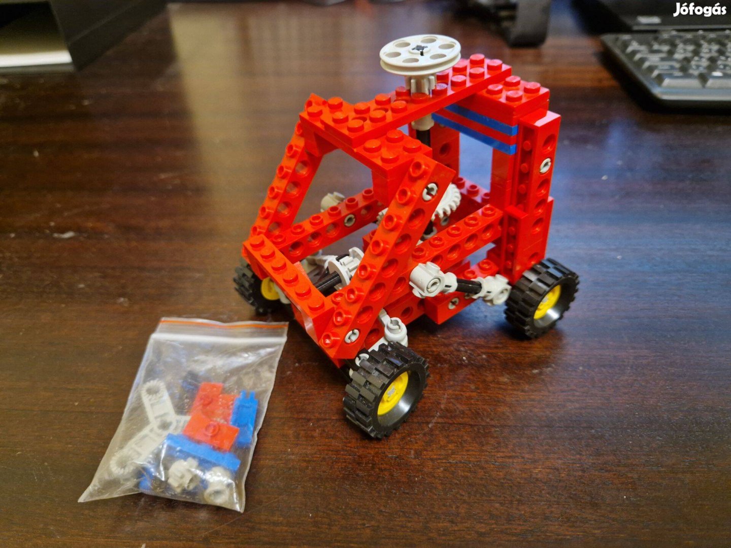 LEGO Technic 8024-Universal Building Set