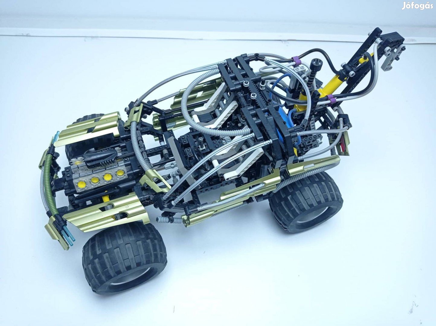 LEGO Technic 8466+5218 4×4 Off Roader (Használt Készlet)