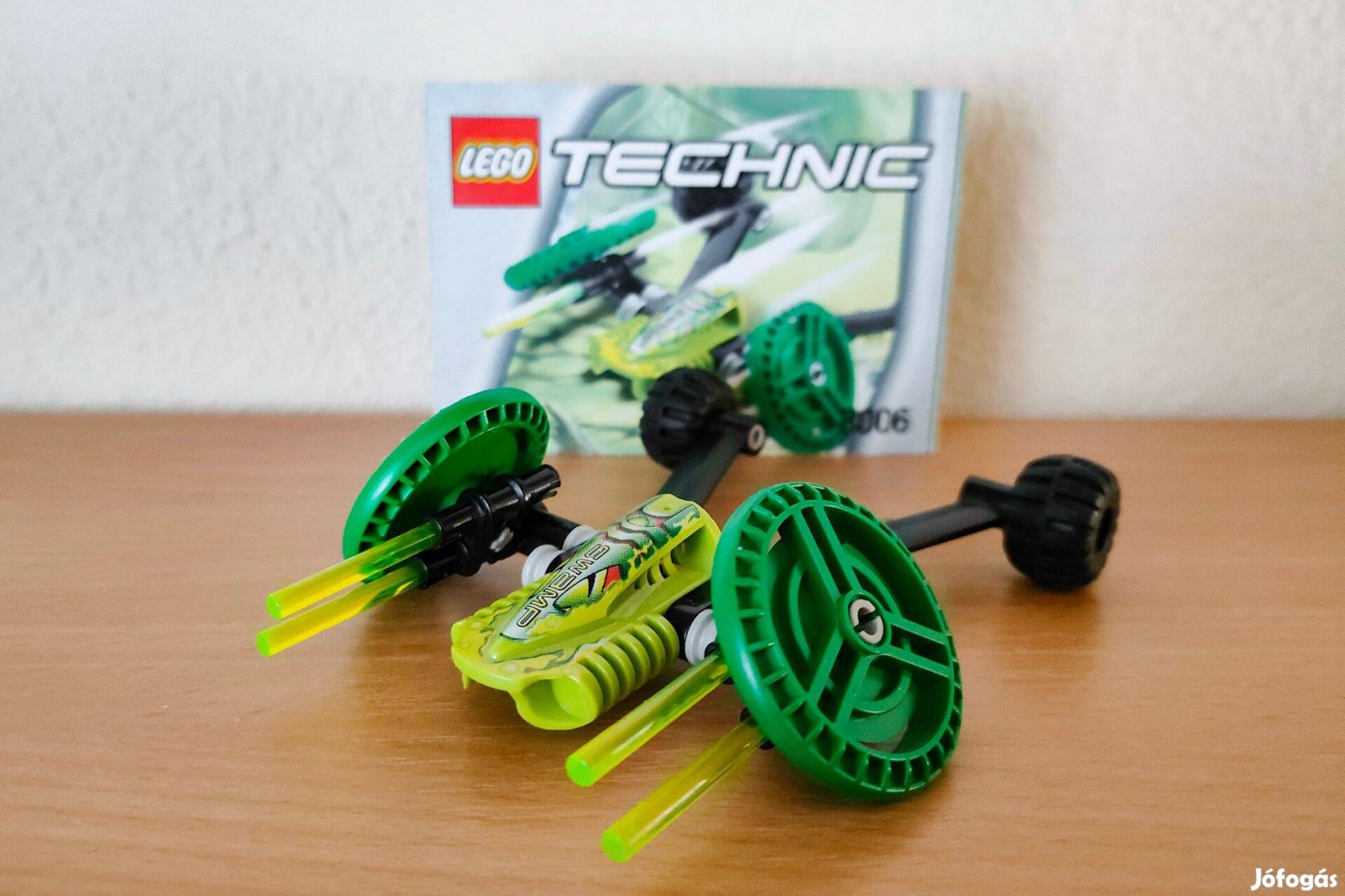LEGO Technic Roboriders 8006 2000-ből + útmutató