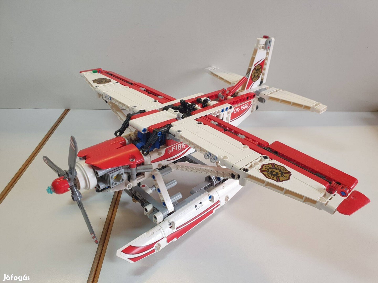 LEGO Technic - 42040 - Fire Plane