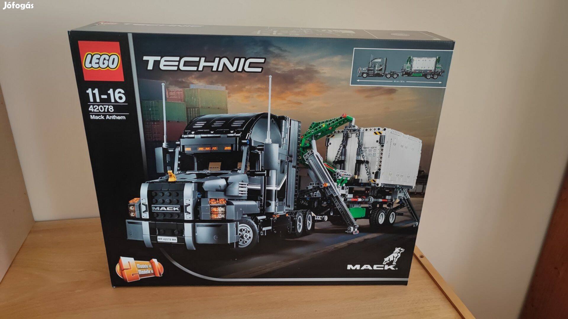 LEGO Technic - Mack Anthem kamion (42078)