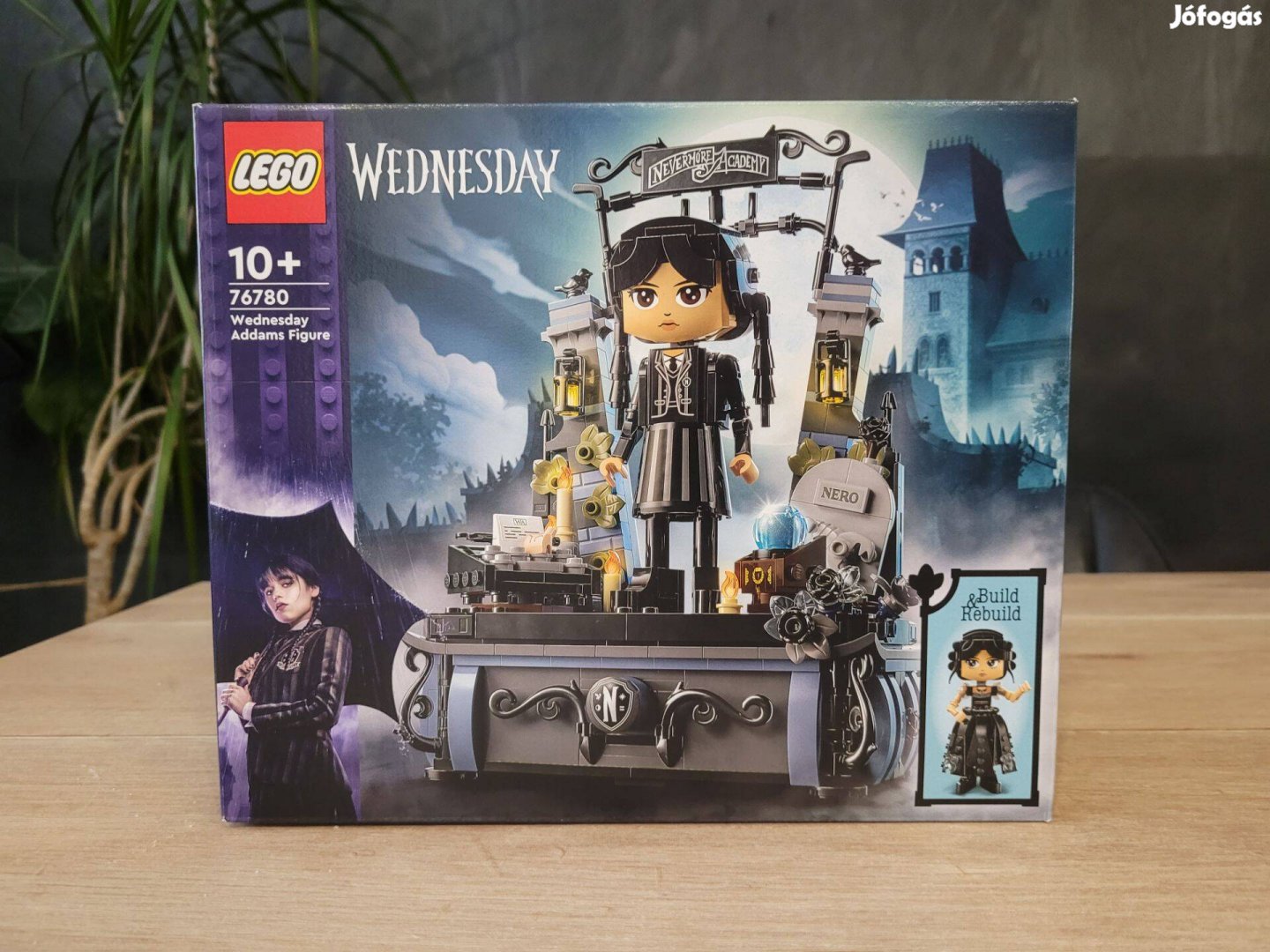 LEGO Wednesday Addams figura 76780