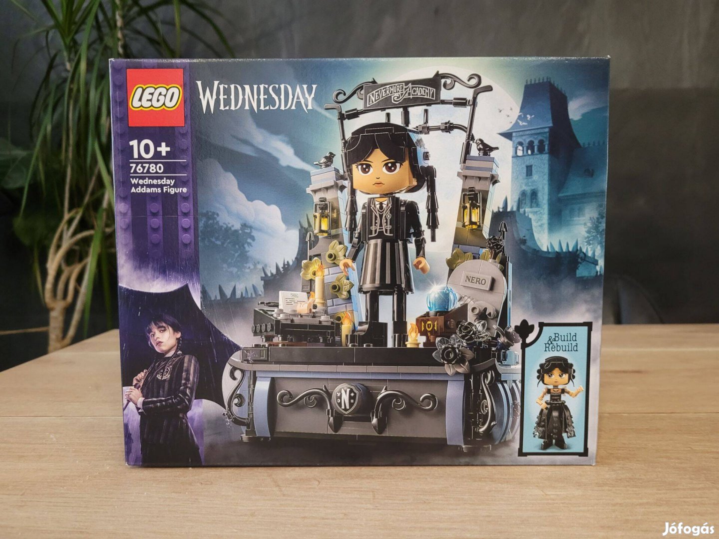 LEGO Wednesday Addams figura 76780