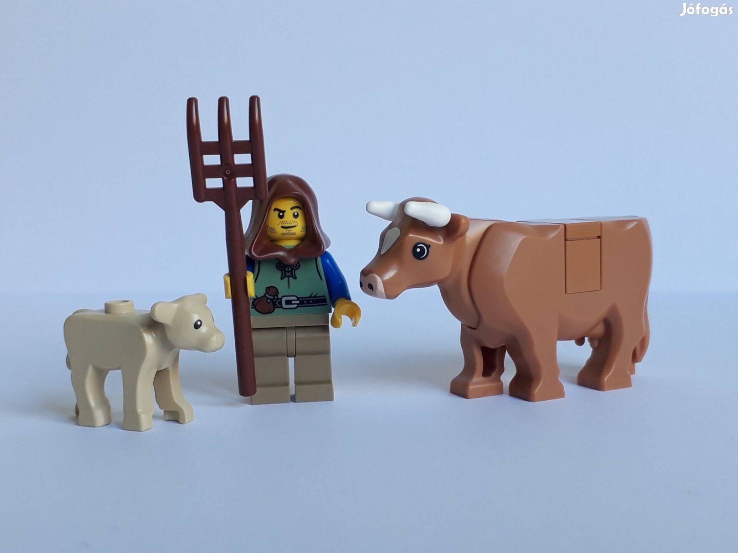 LEGO 21325 , 10305 , 10332 , 31168 - Földműves és állatai -