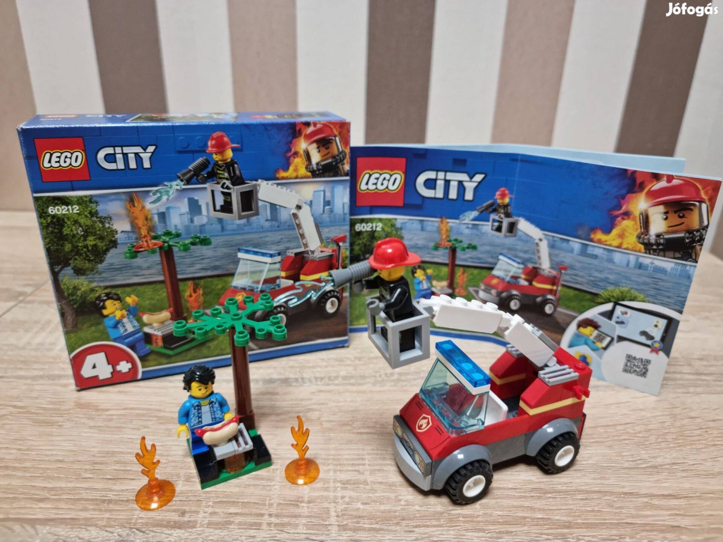 LEGO - 60212 - LEGO City - Kiégett grill