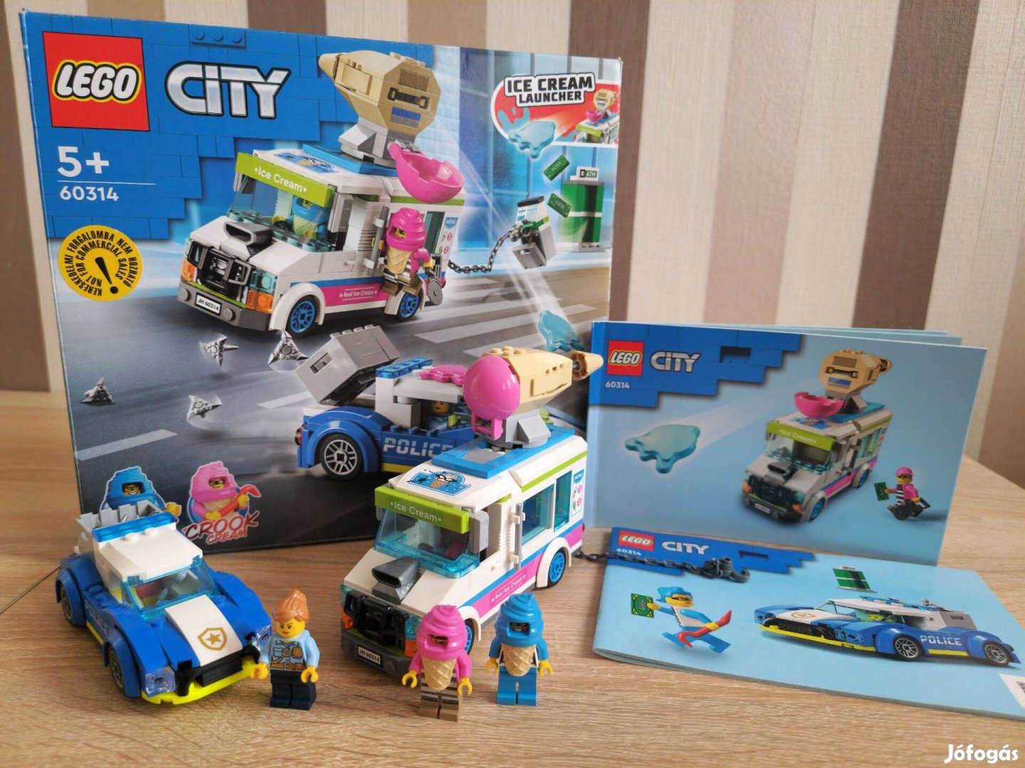 LEGO - 60314 - LEGO City - Rendőrség Fagylaltos kocsi üldözés