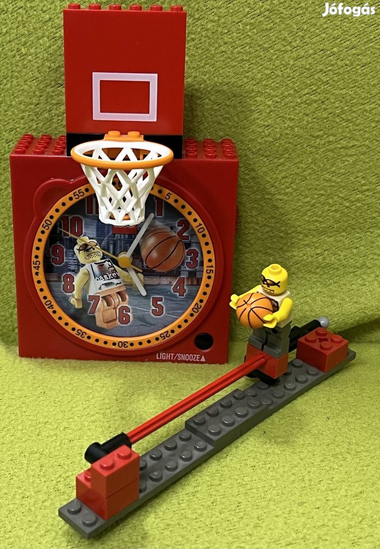 LEGO asztali óra