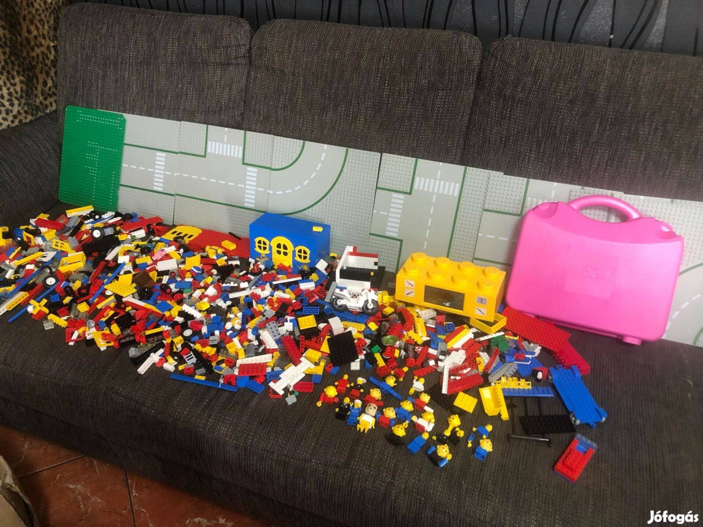 LEGO csomag eladó