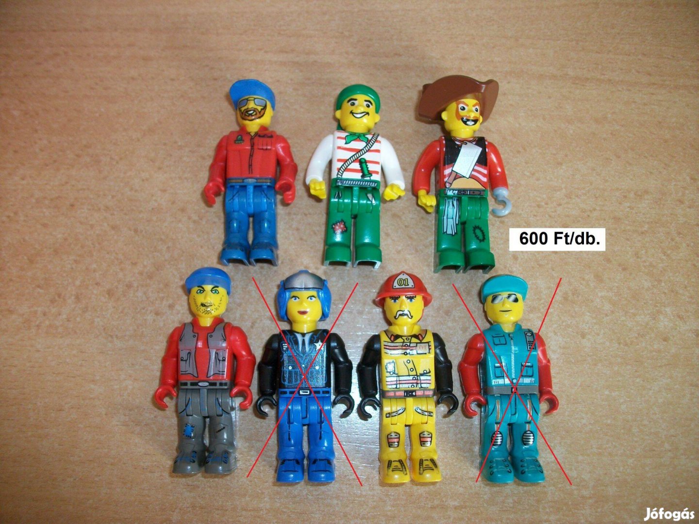 LEGO junior figurák