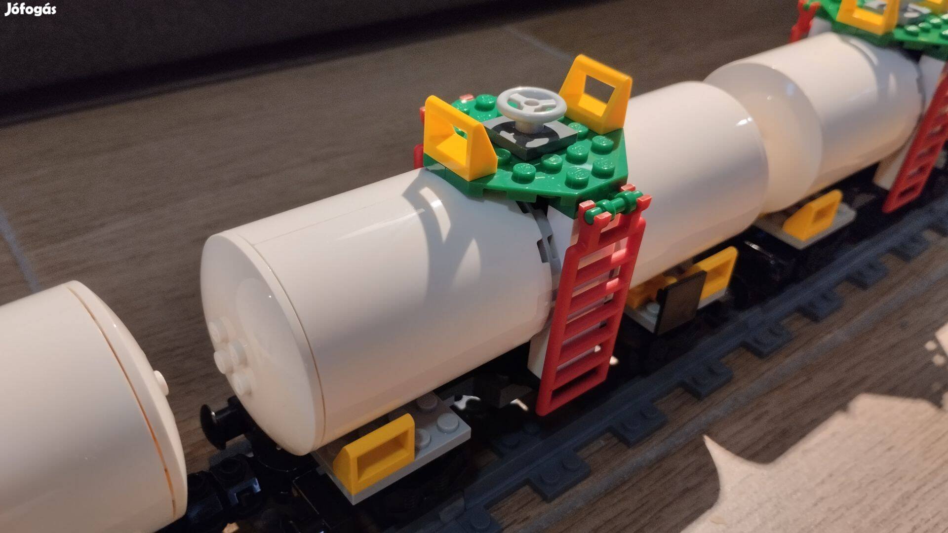 LEGO vonat vasút tartálykocsik