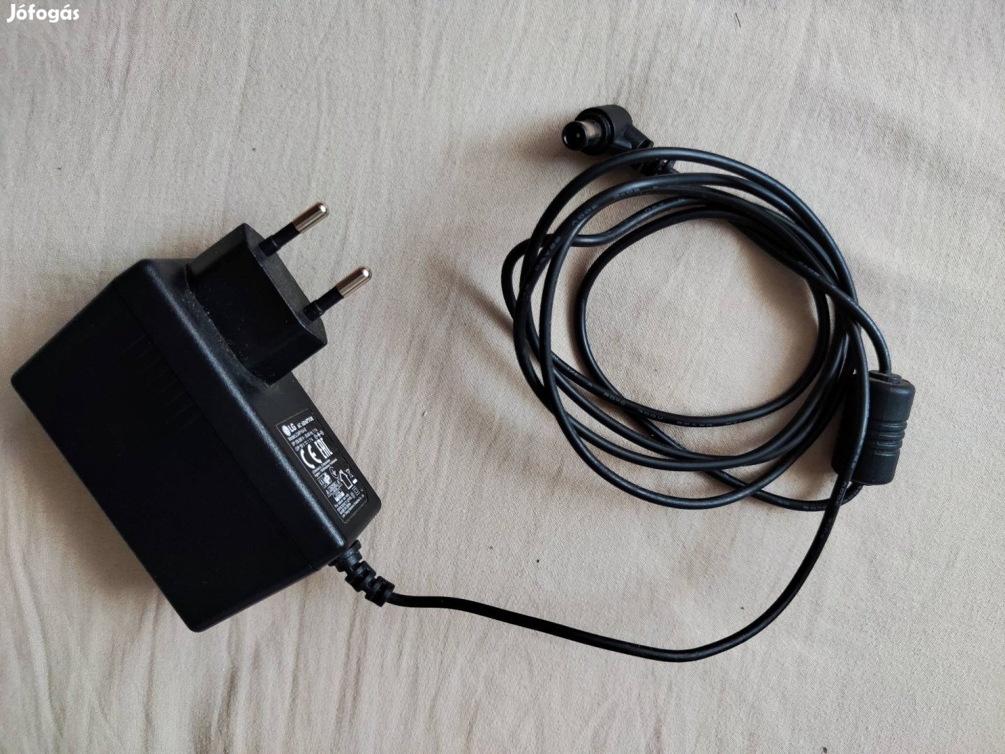 LG 19V TV adapter, tápegység 