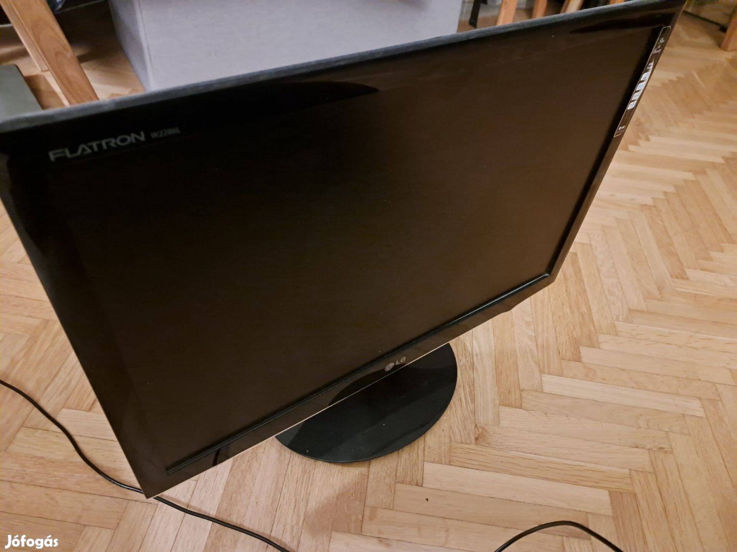 LG 22" LED monitor w2286L