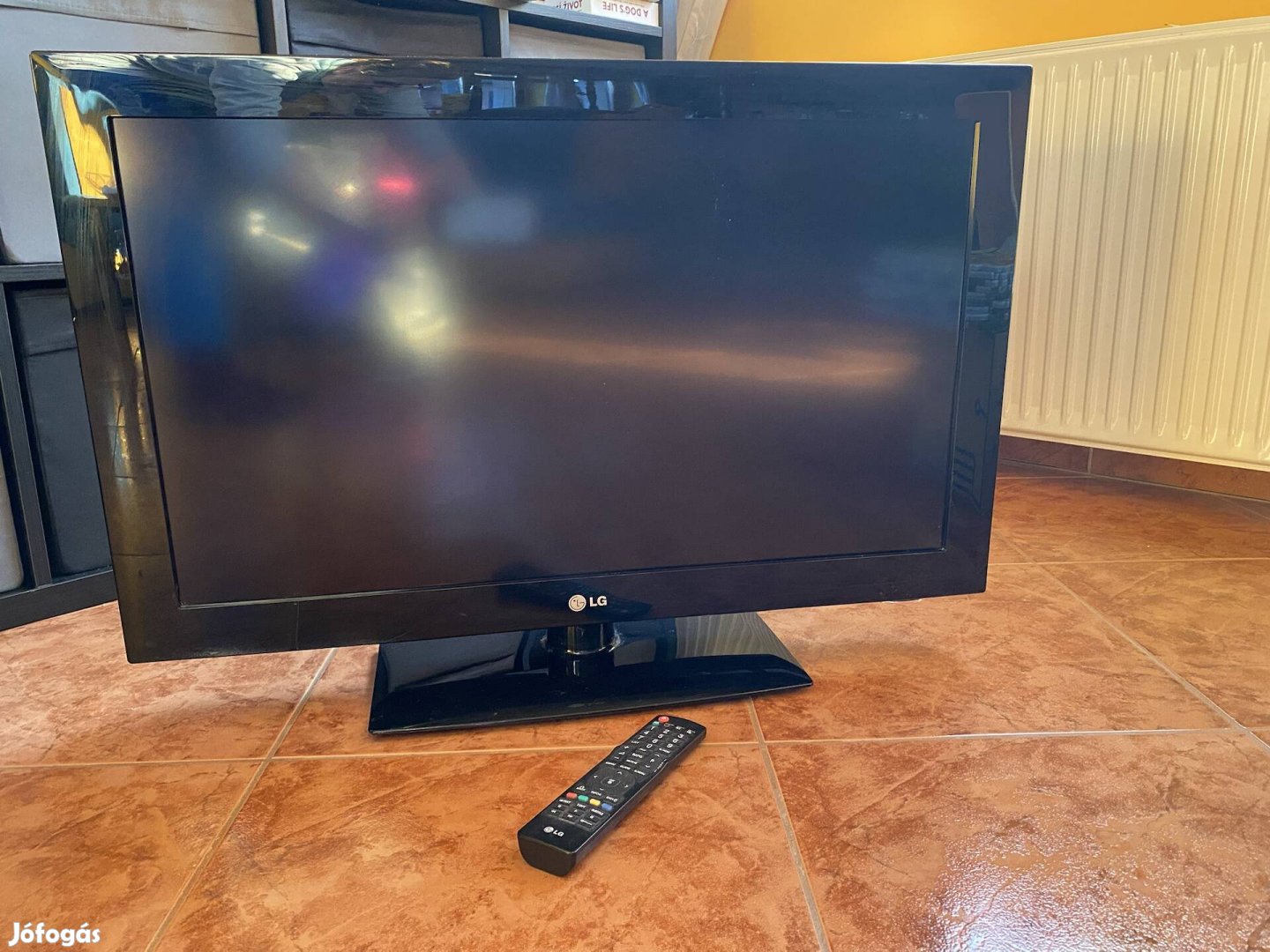 LG 32LD450 32'' síkképernyős LCD TV