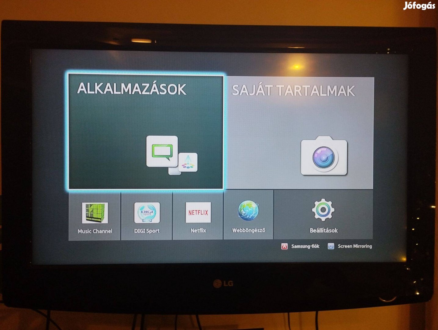 LG 32" LCD TV és TV okosító