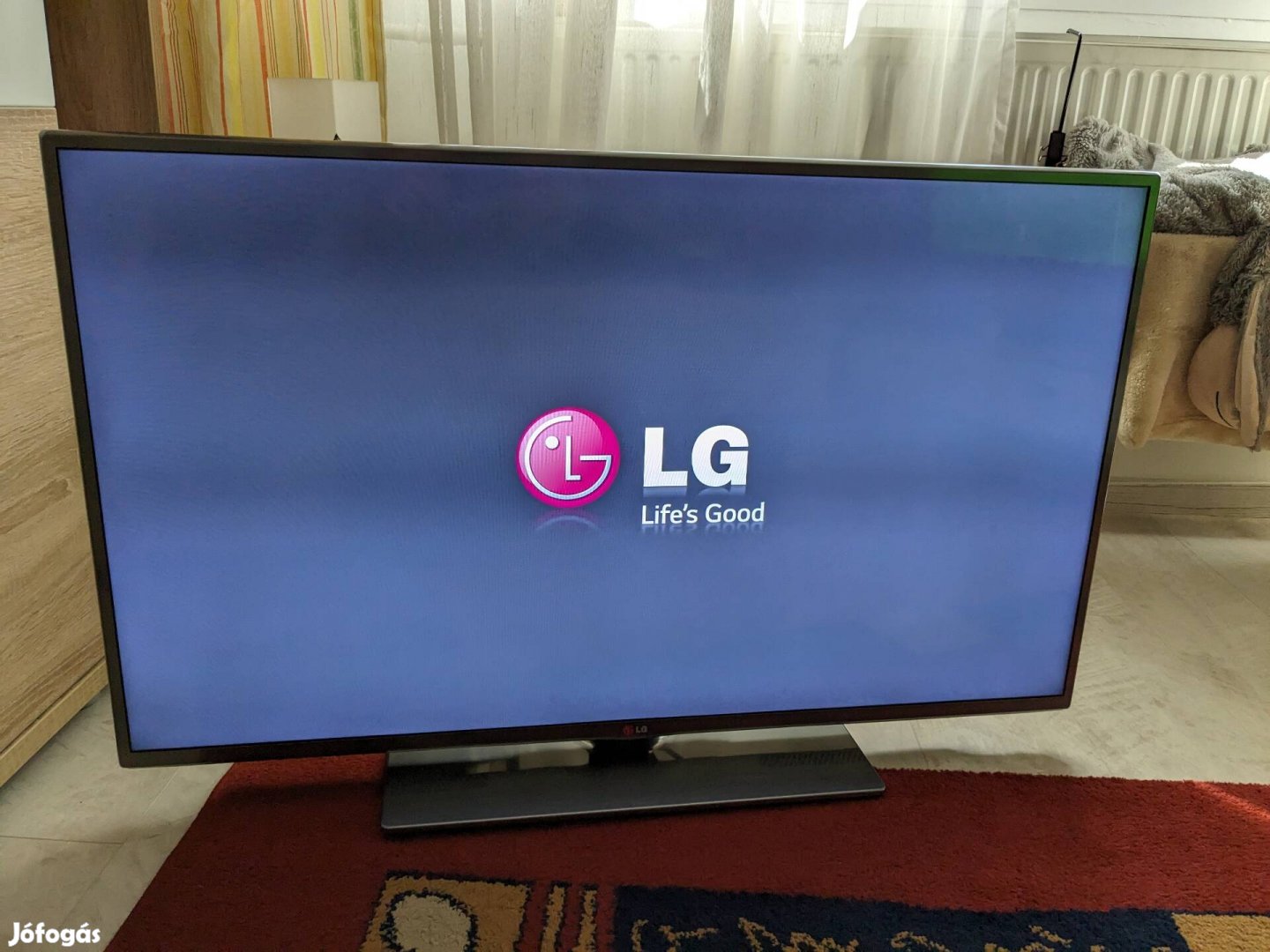 LG 42LB650V televízió